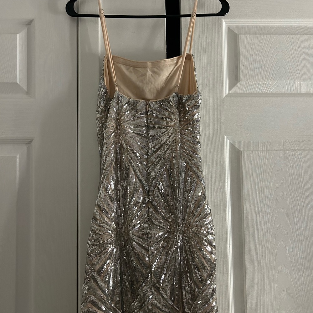 Lost In Your Eyes Silver Sequin Bodycon Mini Dress
Lulus